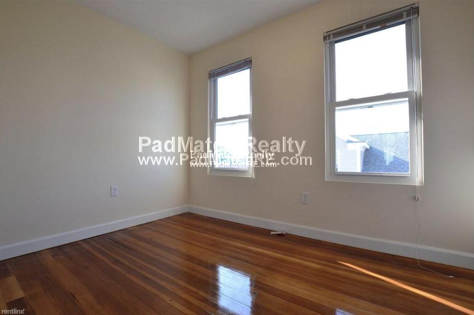 23 Weitz St, Lower Allston