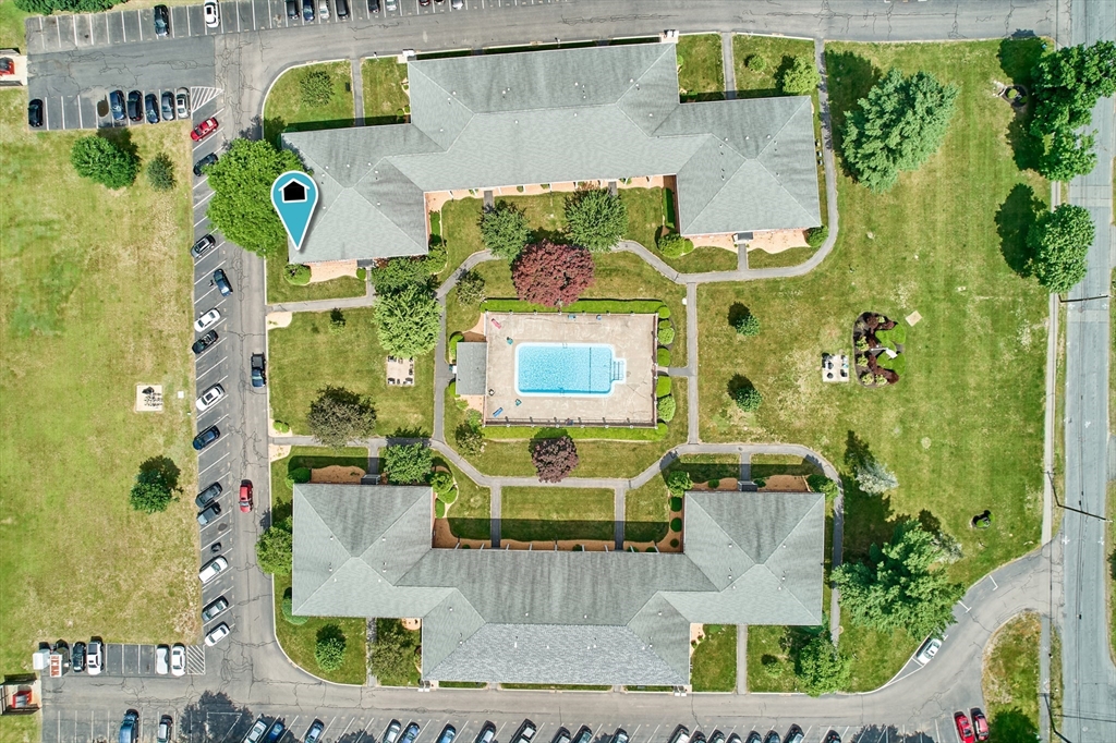 89 Pleasant St, Medfield