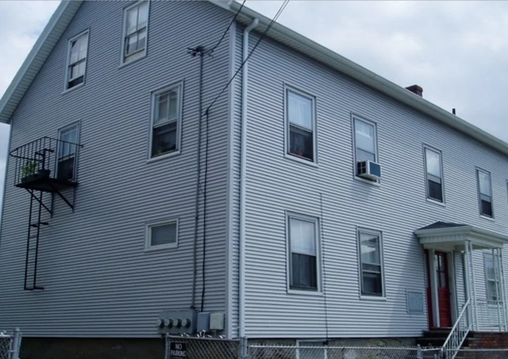59 Davis, Fall River