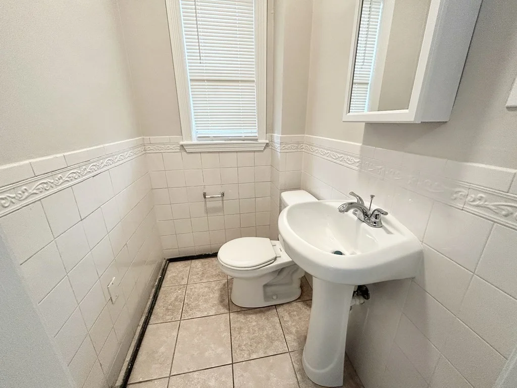 24 Maryland, Dorchester