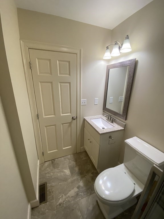 77A South Central, Quincy