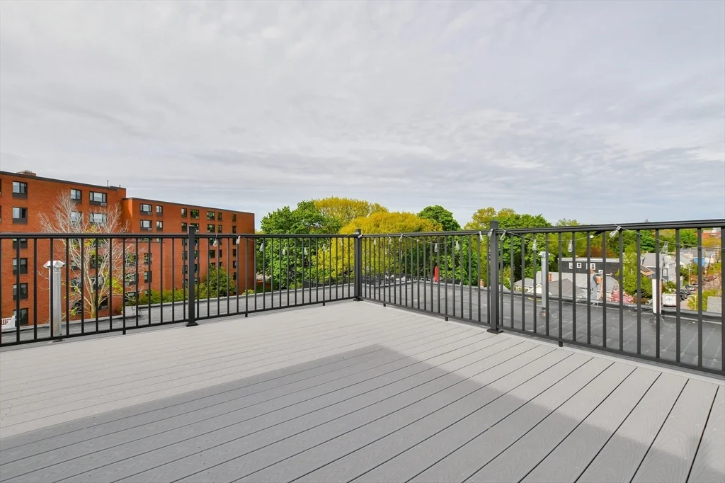 5 Mcbride St, Jamaica Plain