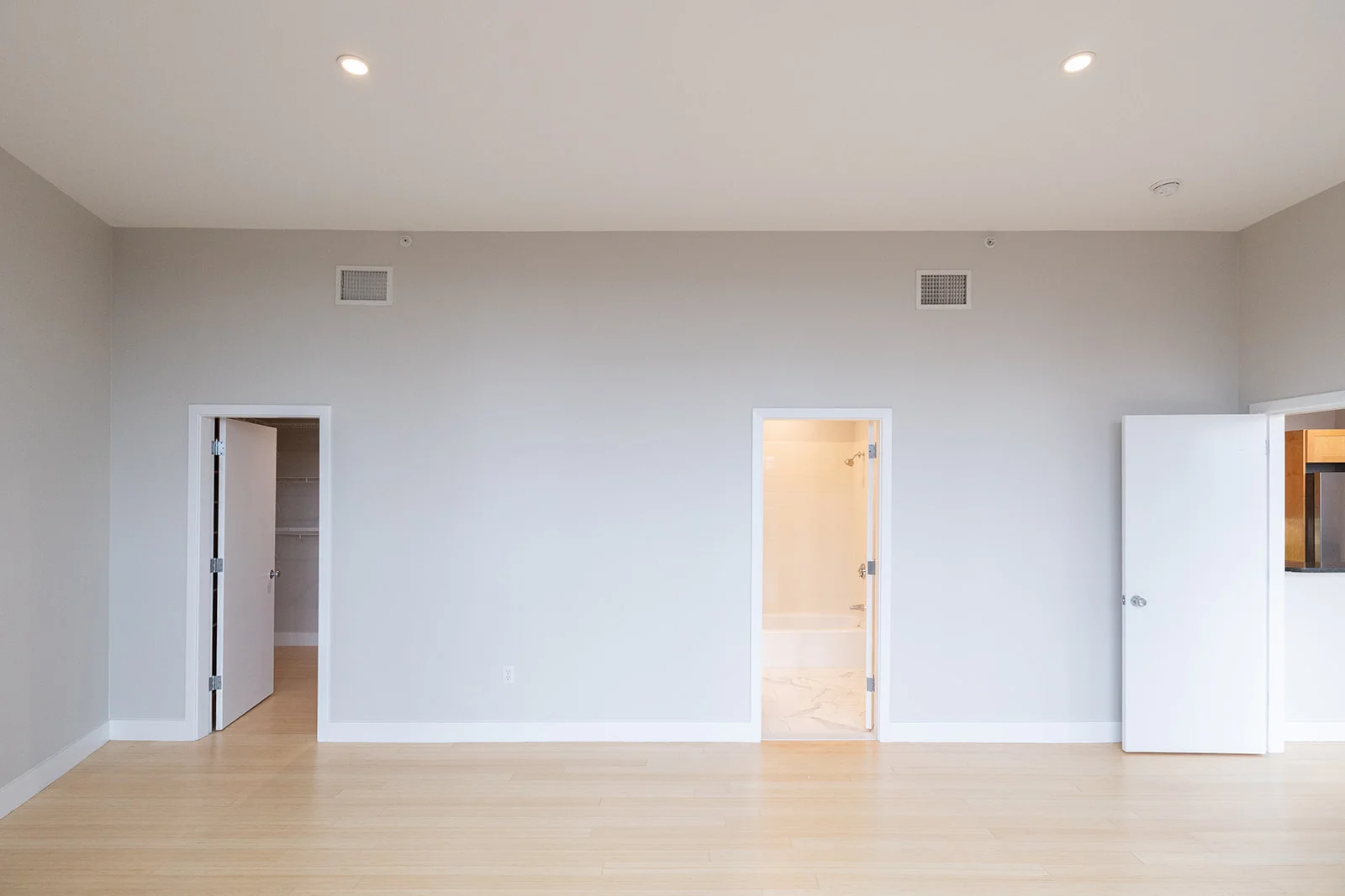 490 Harrison Ave, South End