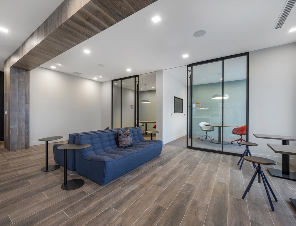 50 Ocean Ave, Revere