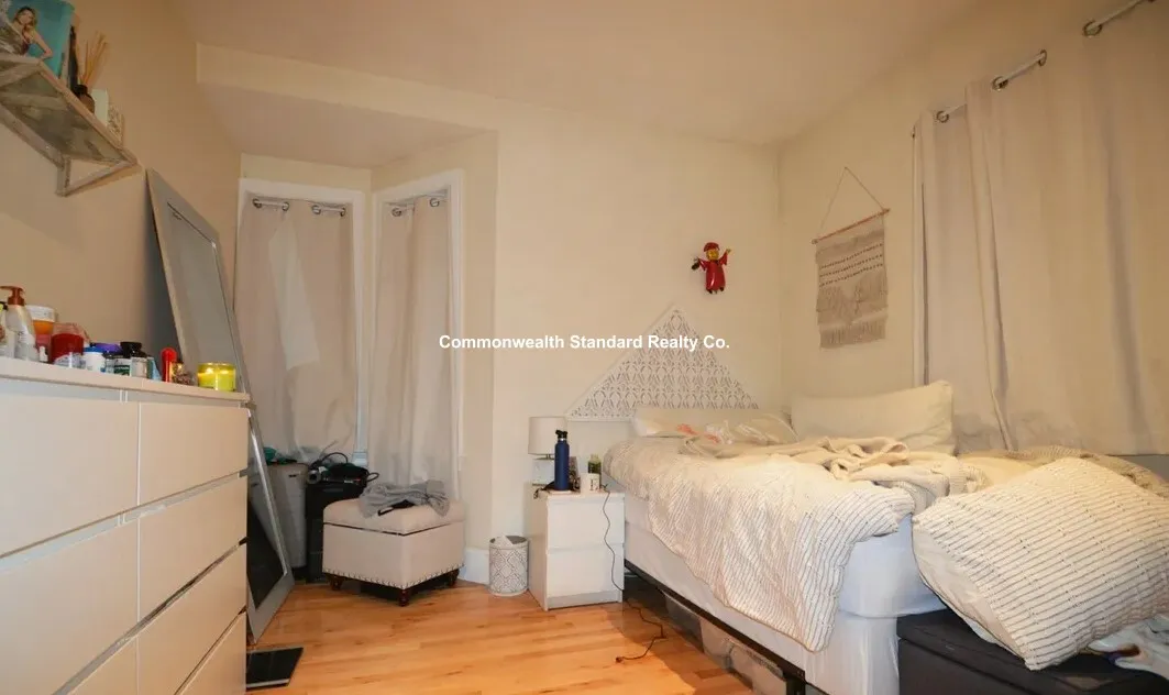 1203 Beacon St, Brookline