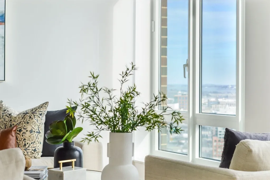 400 Stuart St, Back Bay