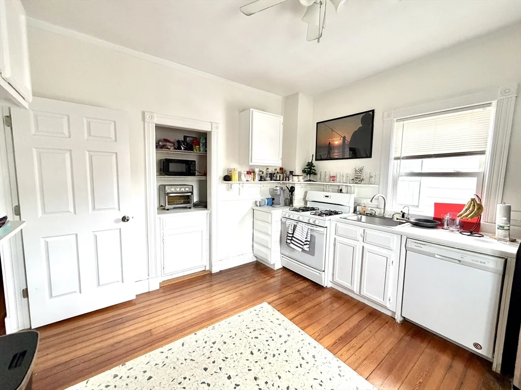 18 Winslow Rd, Coolidge Corner