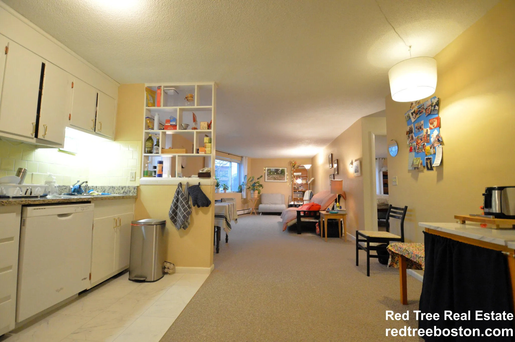 50 Green St, North Brookline