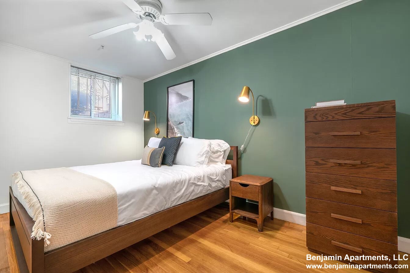 529 Beacon St, Back Bay