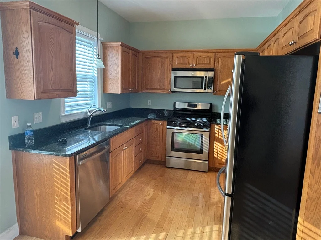 501 Autumn Ridge Dr, Ayer