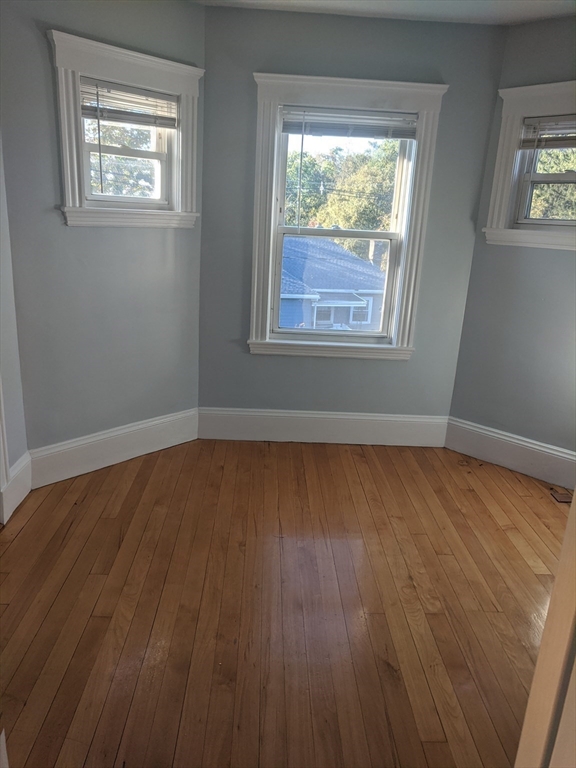 160 Washington St, Brighton