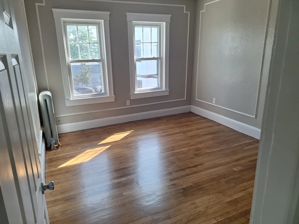 181 Congress Ave, Chelsea