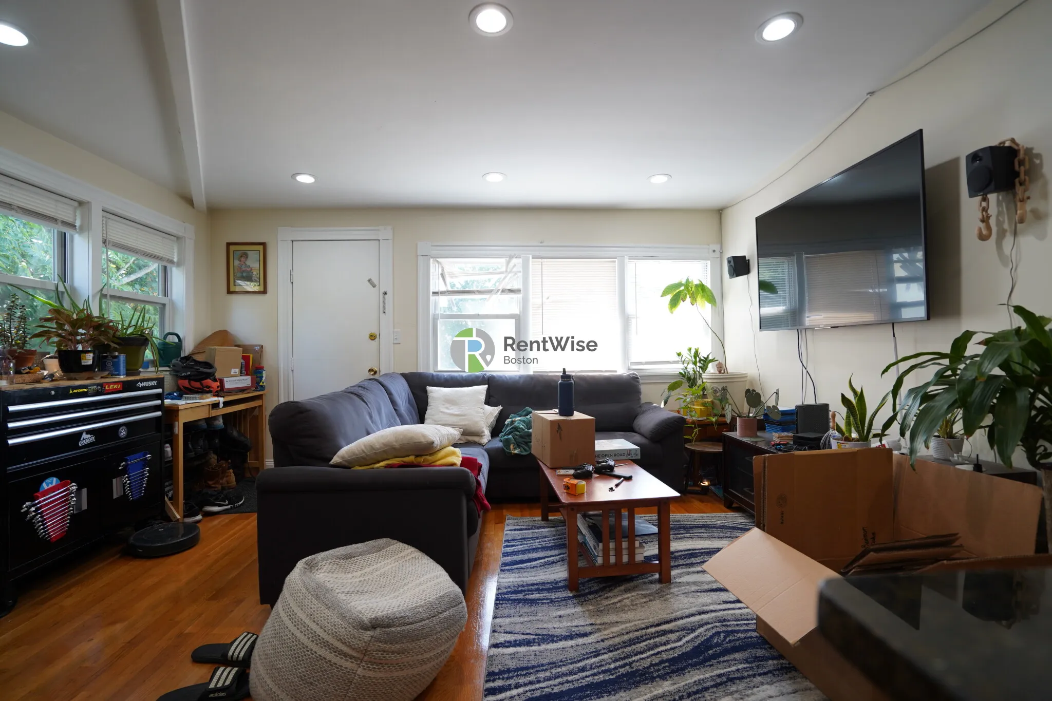 2572 Massachusetts Ave, North Cambridge