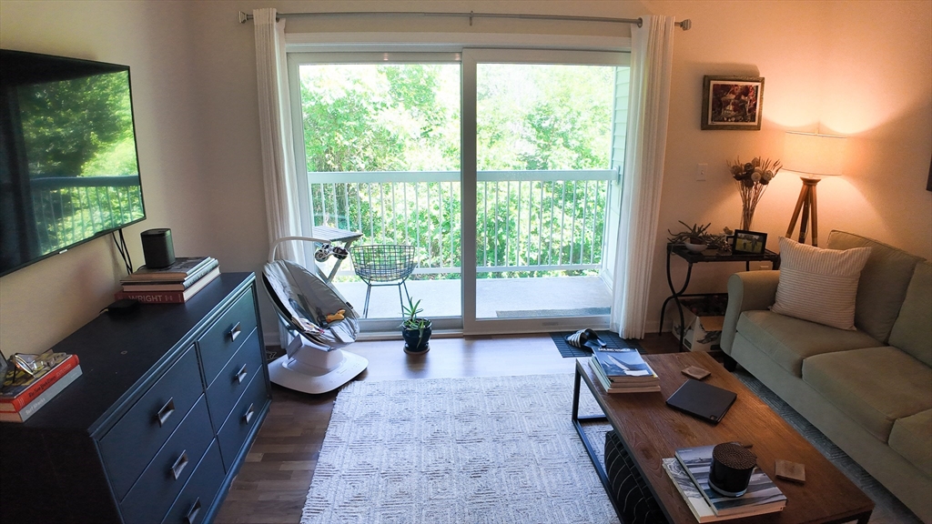 90 Trotter Rd, Weymouth