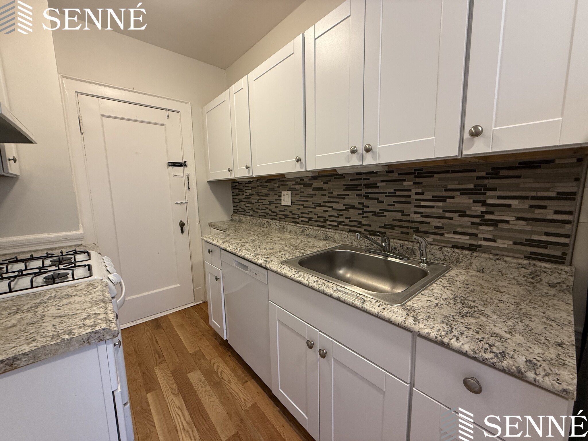 353 Harvard, Mid Cambridge