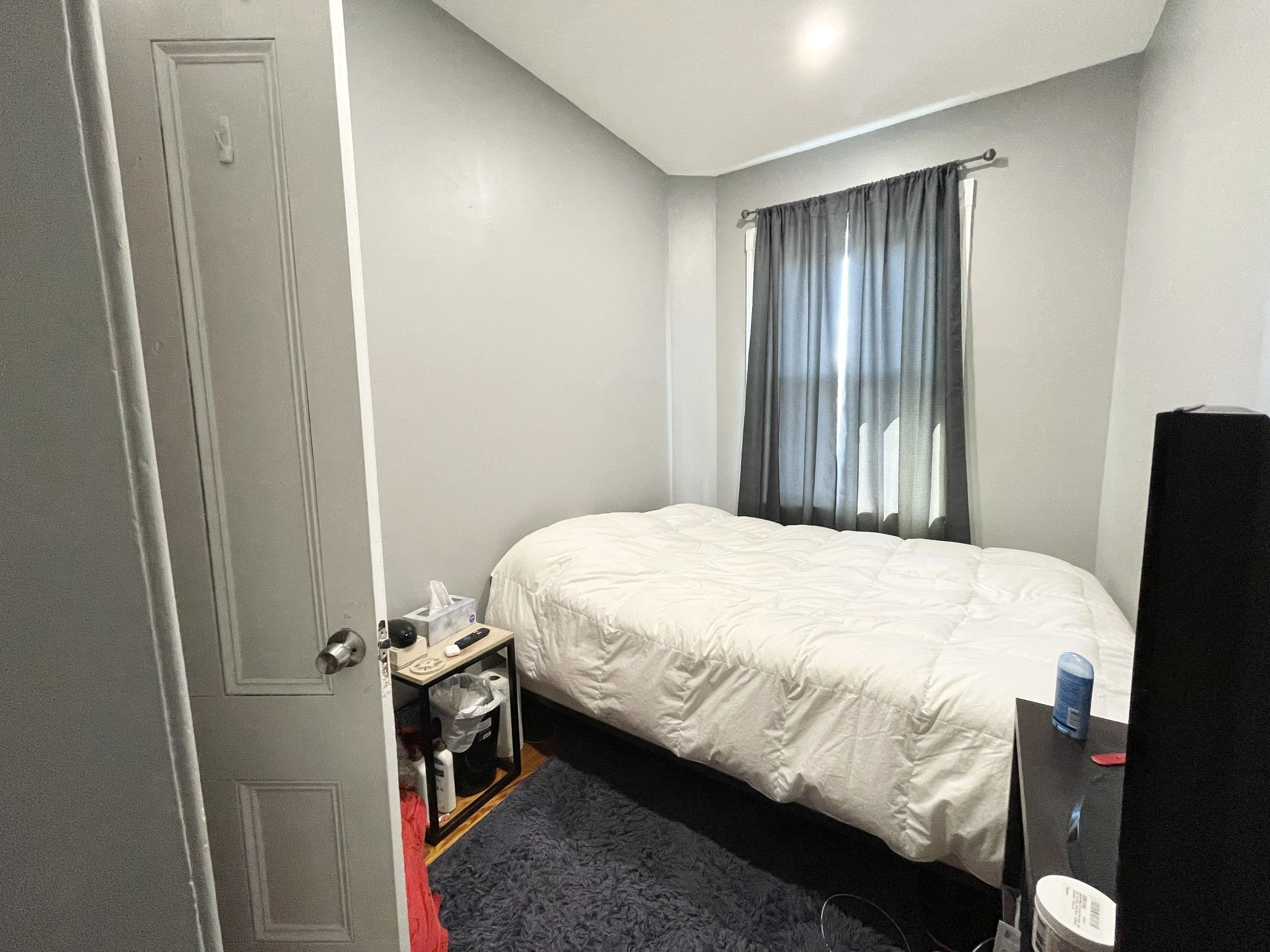 18 Sunset St, Mission Hill