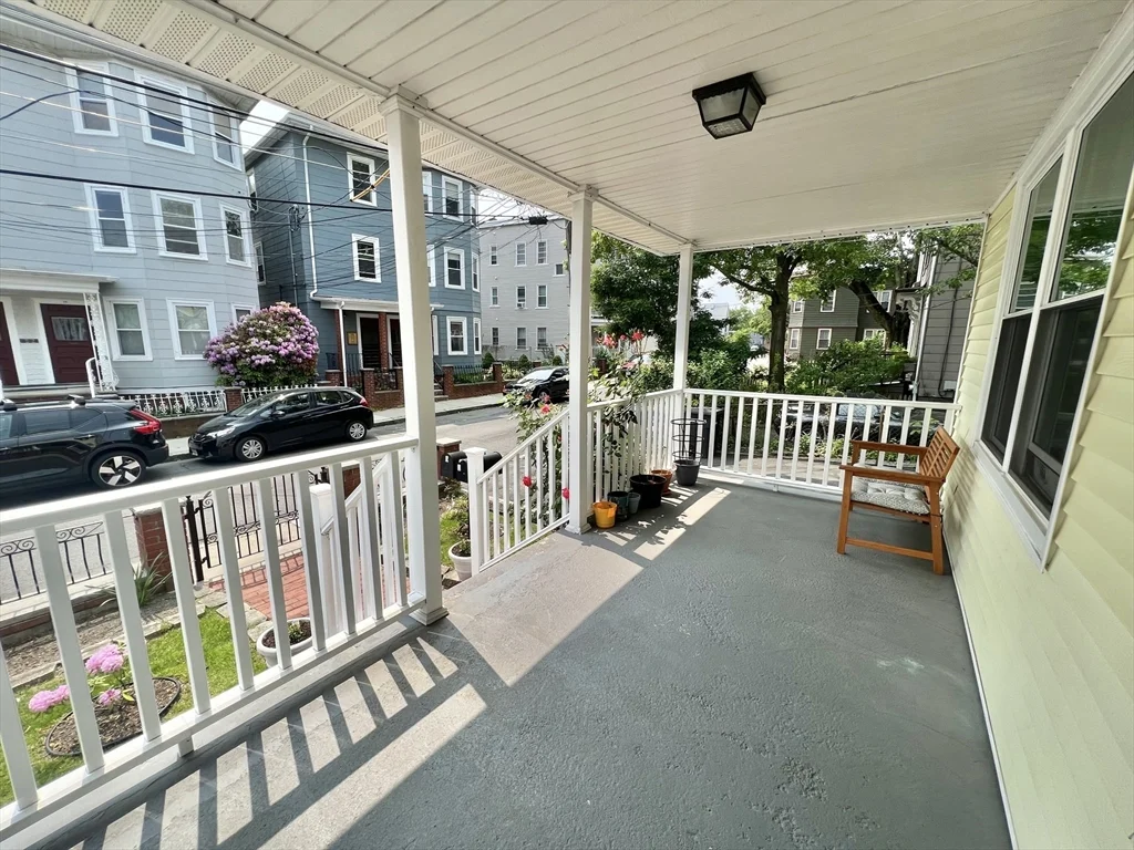 73 Oak St, Union Square