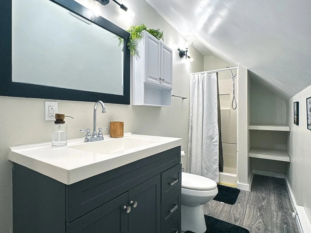 84 Greenwood St, Dorchester