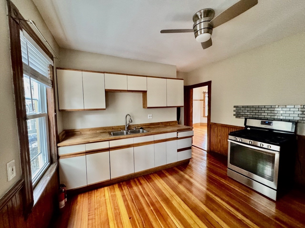 25 Rowell, Dorchester