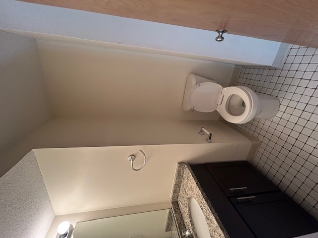 144 North Beacon St, Brighton