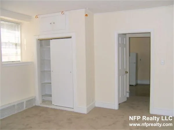 1064 Beacon St, Longwood