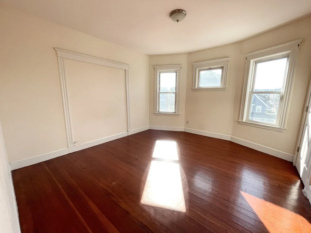 19 Eastman, Dorchester