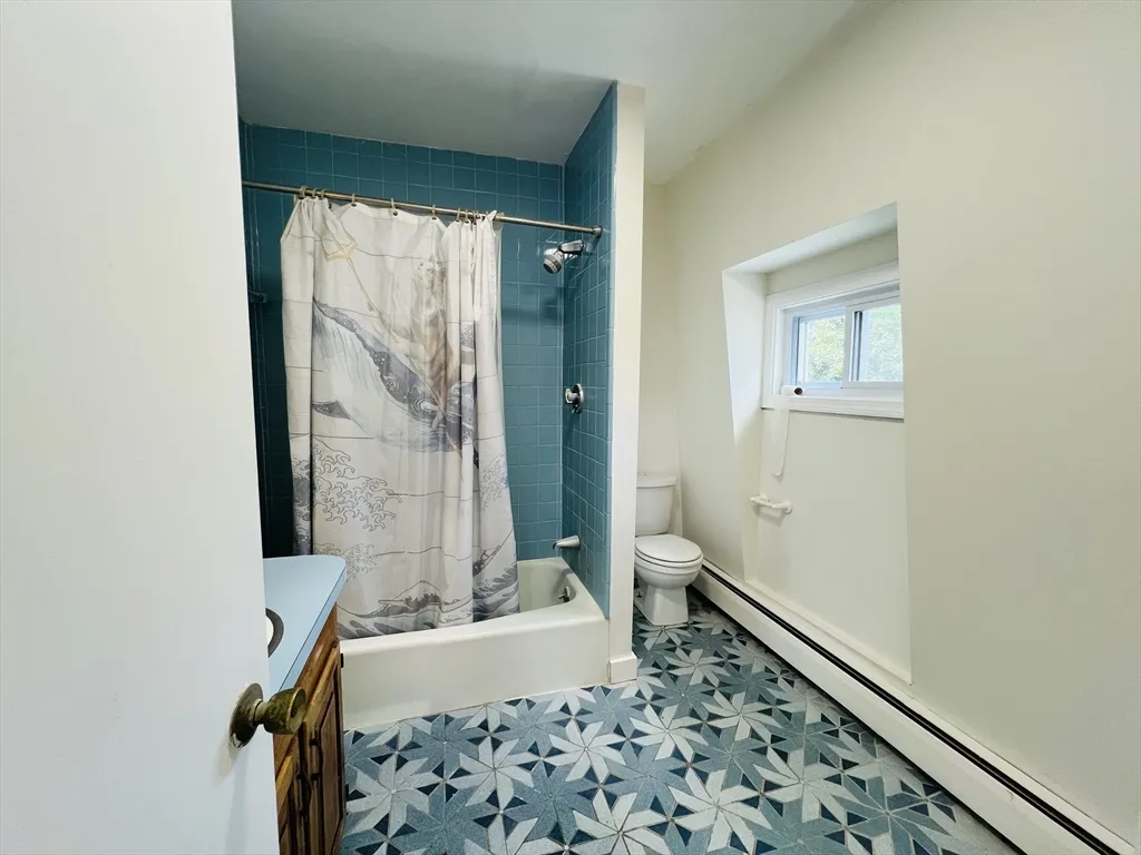 18 Appleton St, Powder House Square