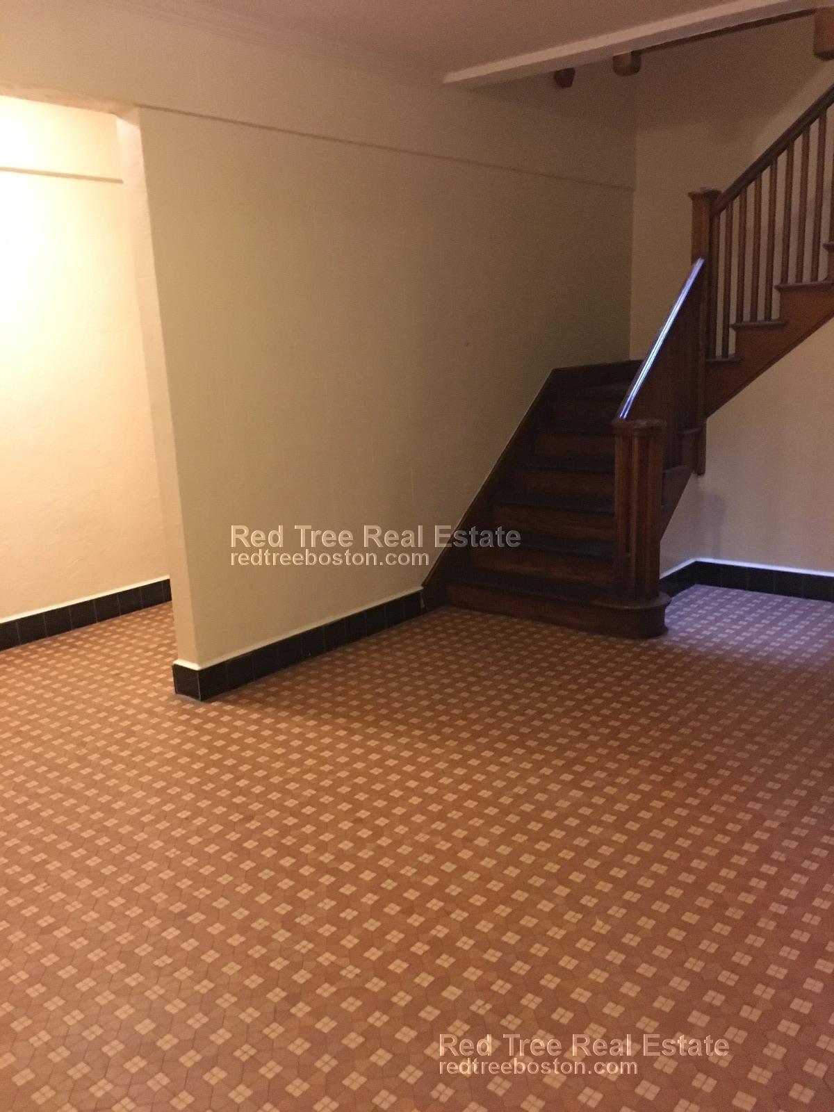 75 Kilsyth Rd, Brighton