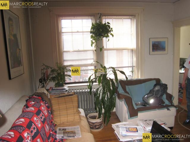 1949 Commonwealth Ave, Brighton