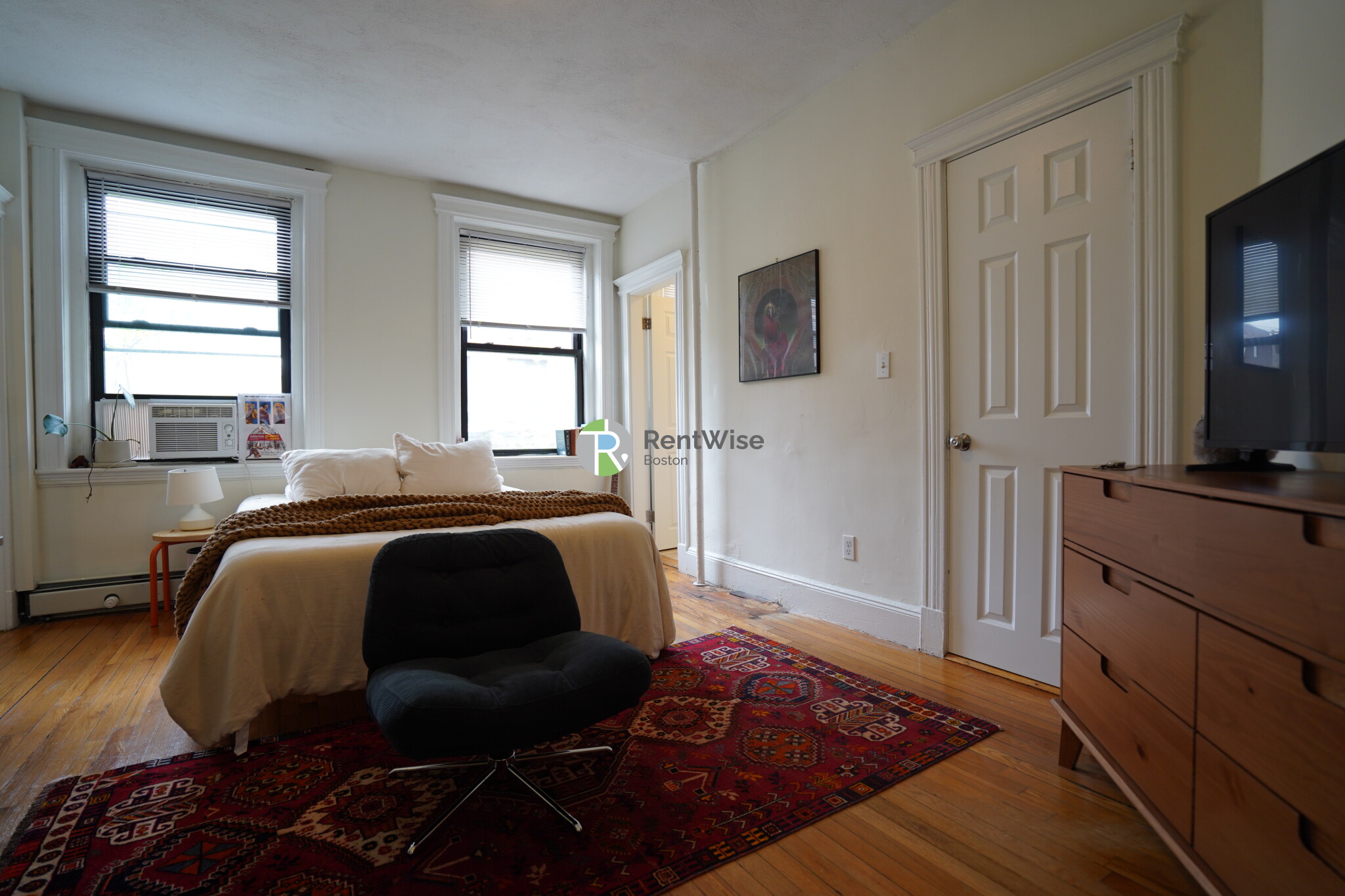 78 Brainerd Rd, Allston