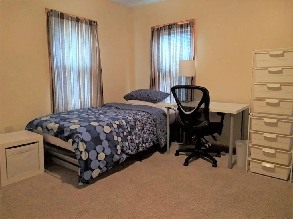 50 Temple St, Somerville