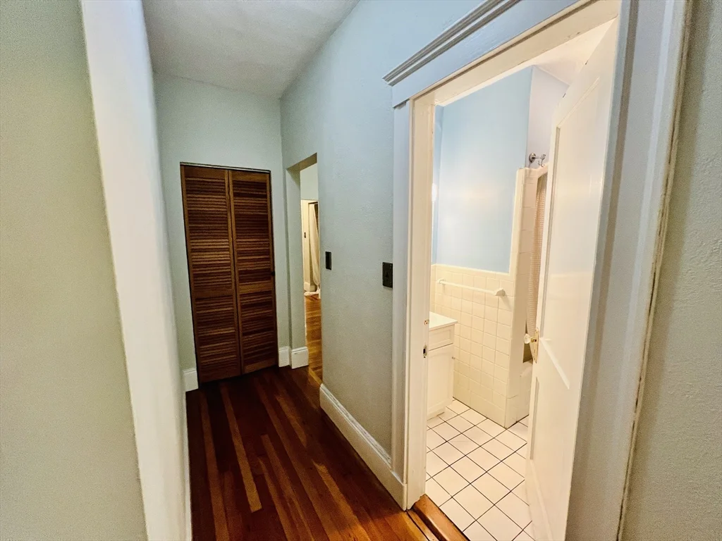 138 Fuller St, Coolidge Corner