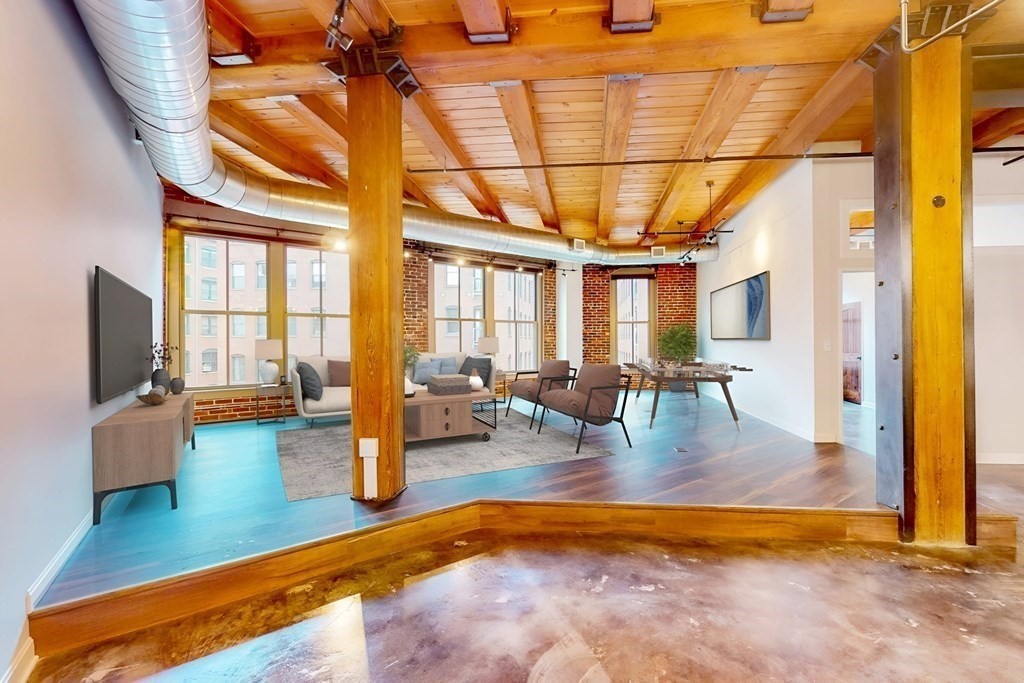 35 Channel Center St, Seaport District