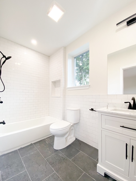 171 Everett St, Allston