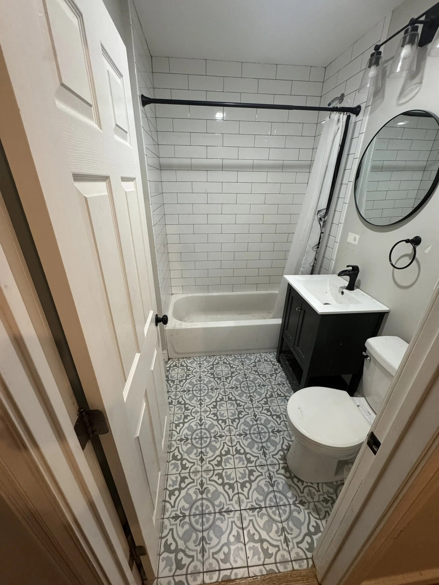 12 Chelsea St, East Boston