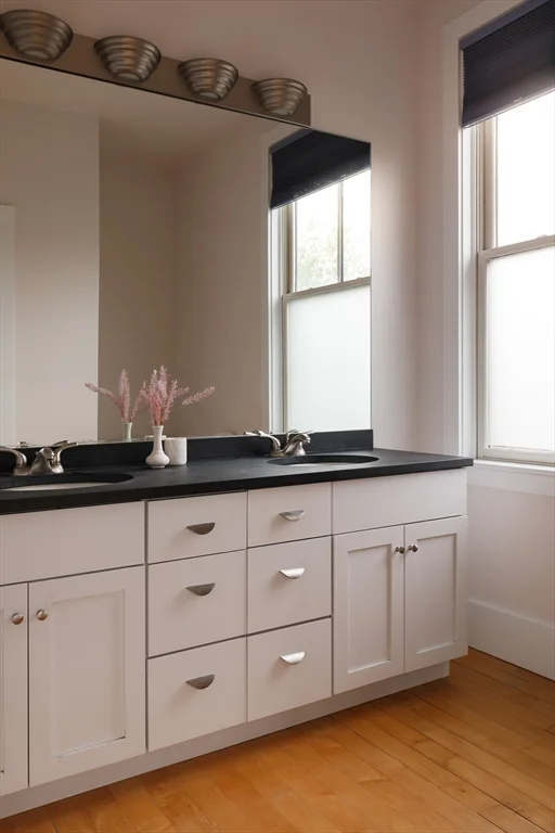 94 Hampshire St, The Port