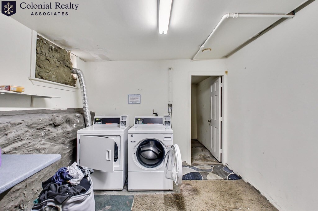 49 Hillside St, Mission Hill