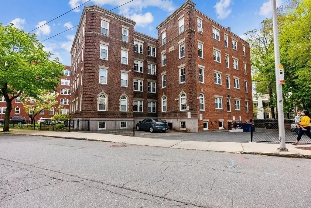 1 Craigie, Harvard Square