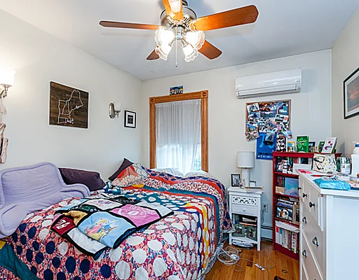 39 Charles St, Beacon Hill