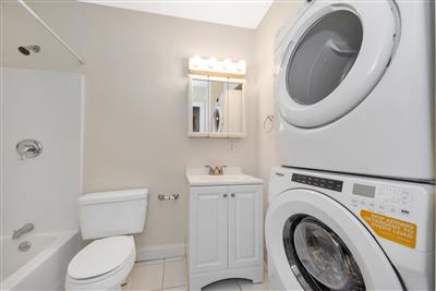 5 Murdock Ter, Brighton