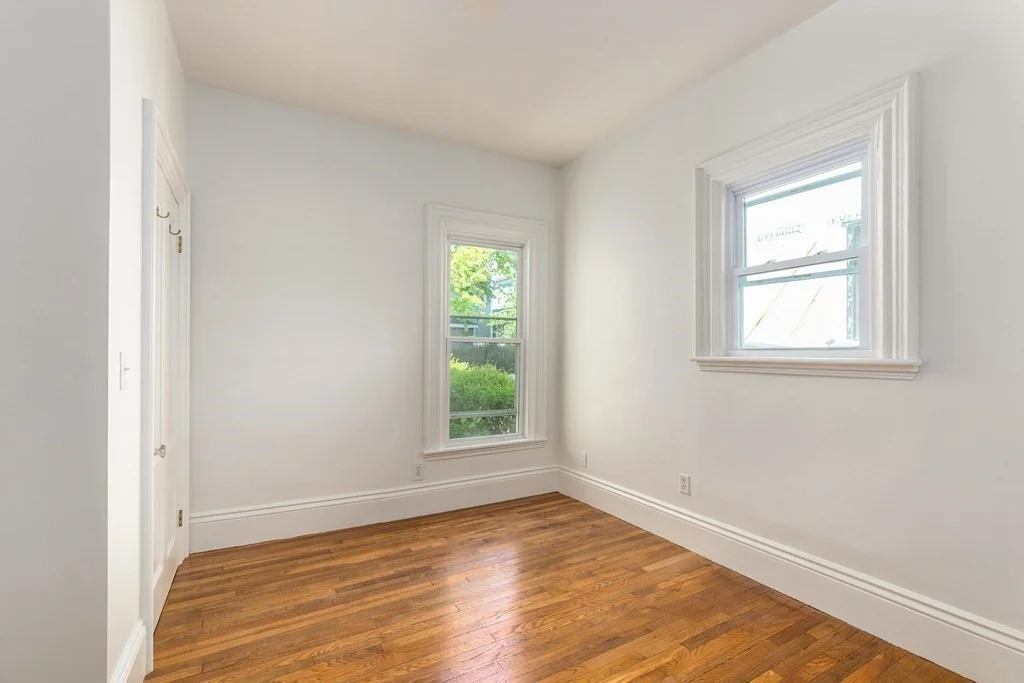 14 Evergreen, Winter Hill