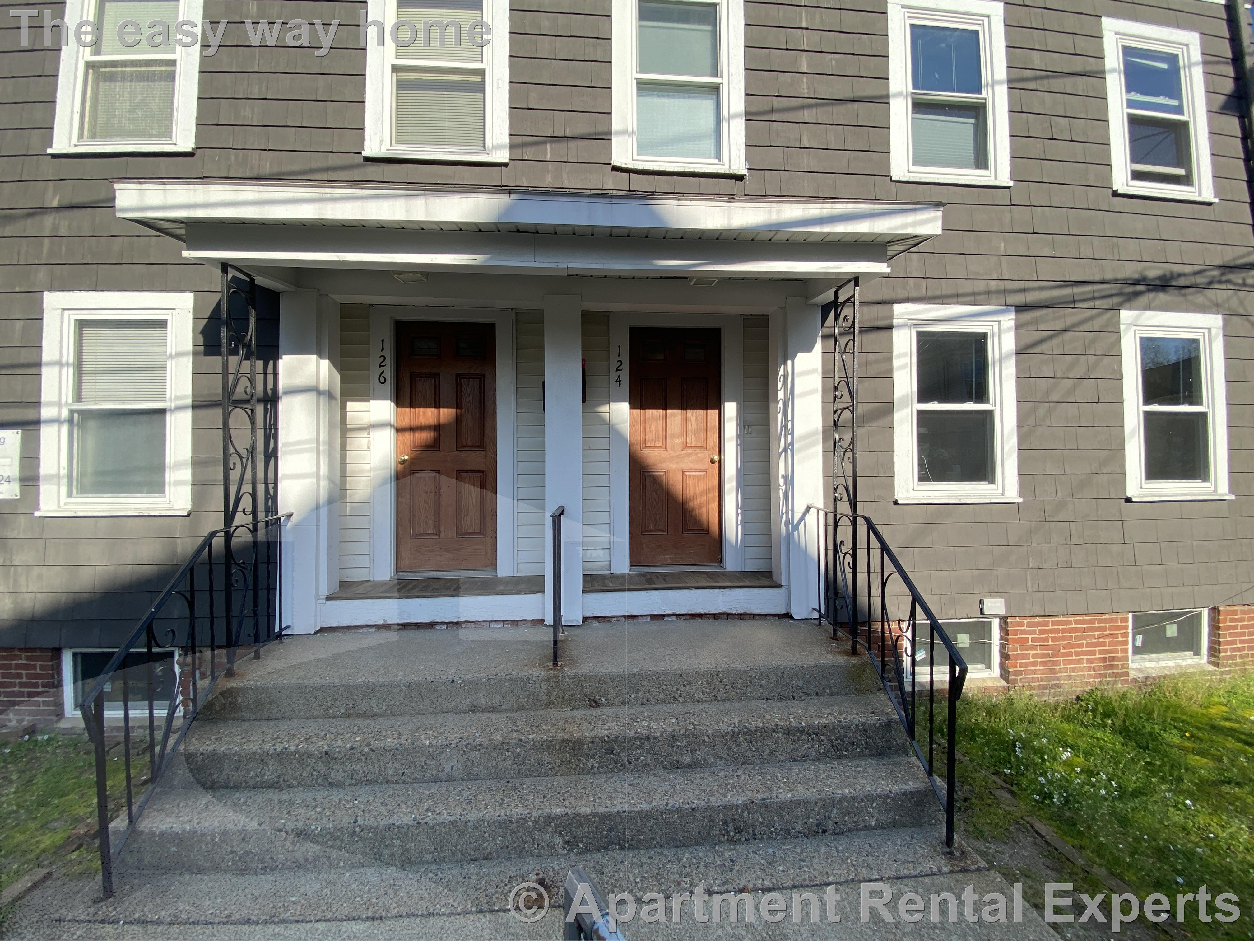 124 Pine St, Central Square