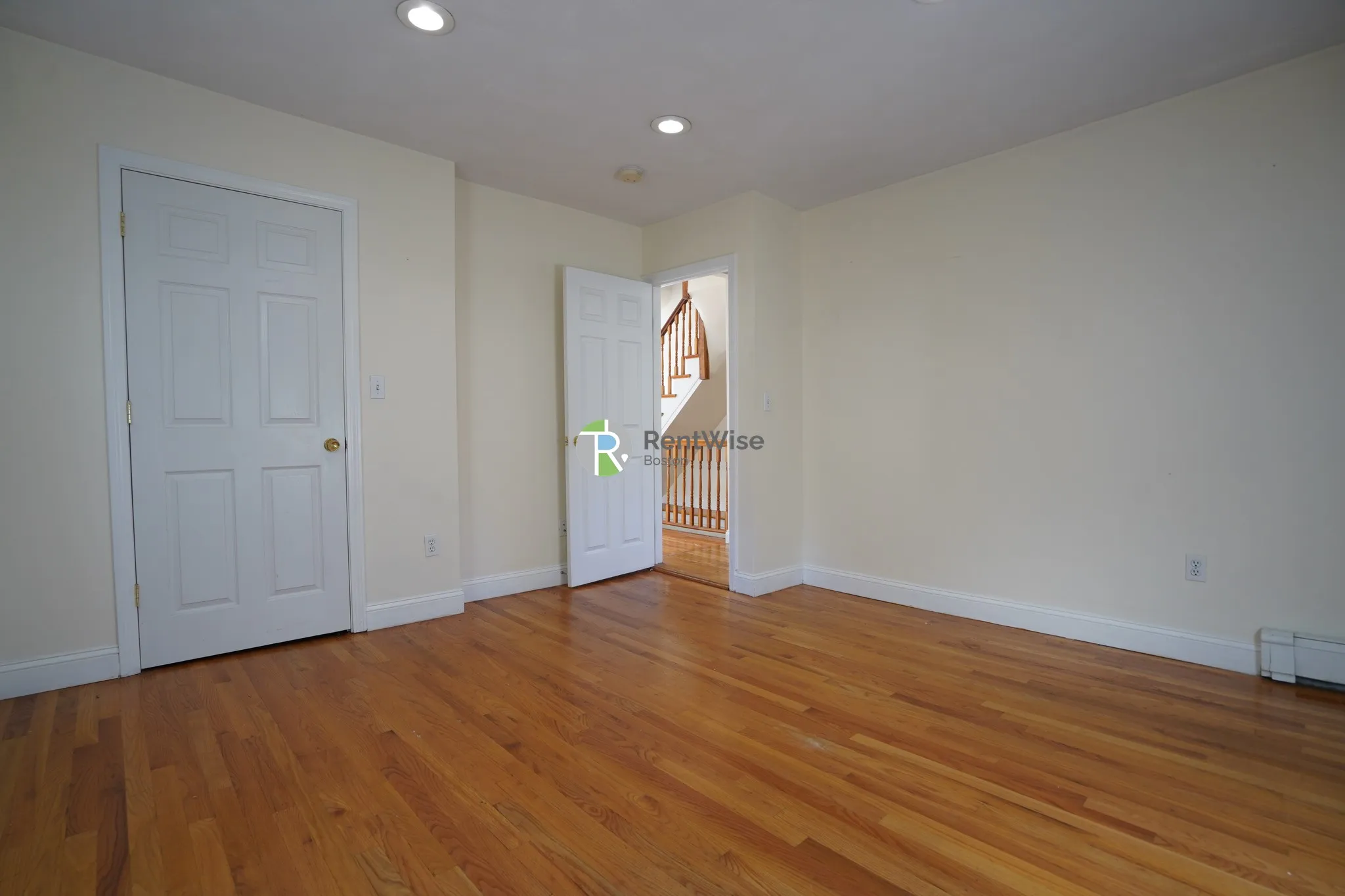 47 School St, Coolidge Corner