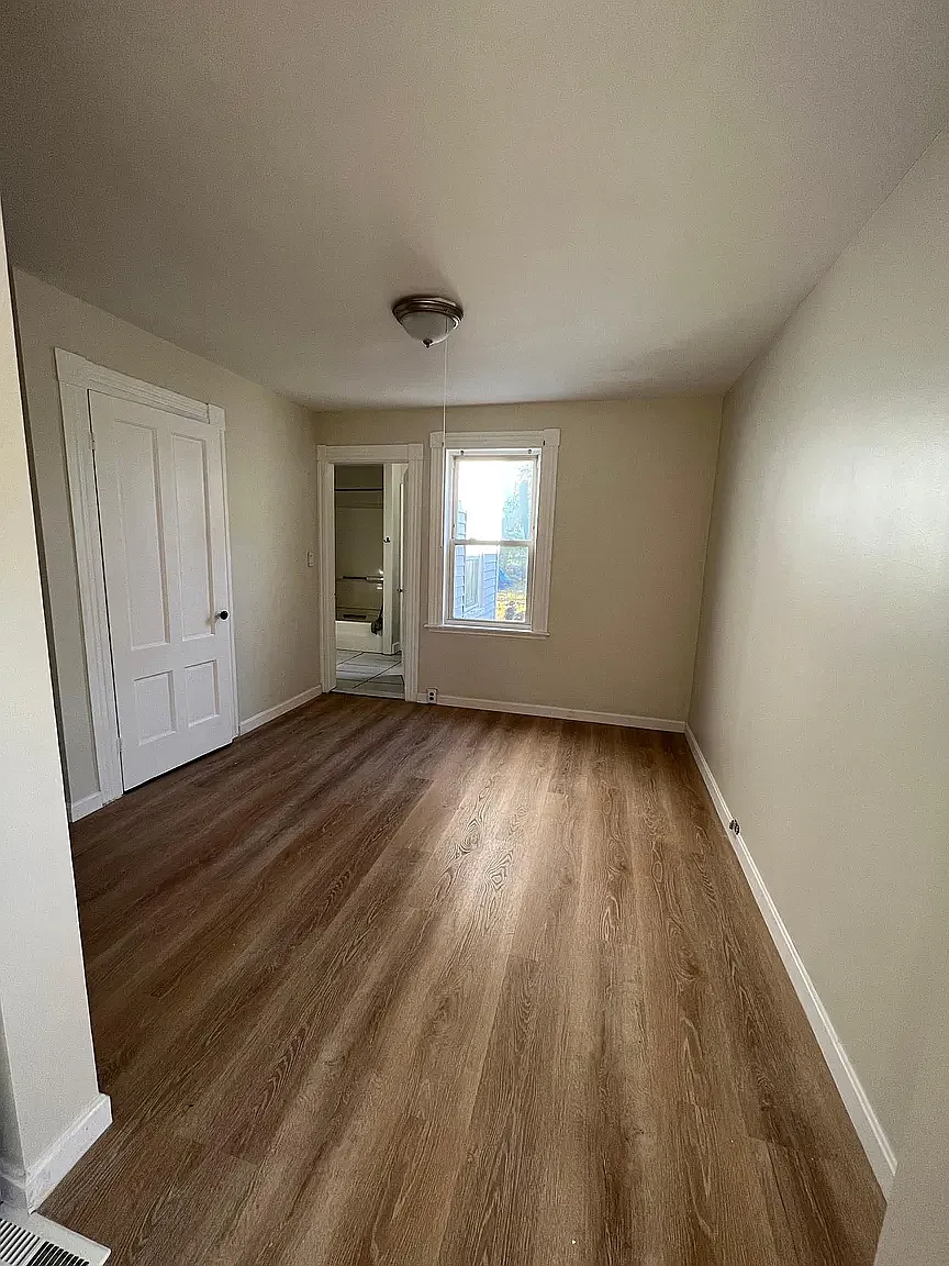 6 Wheeler St, Peabody