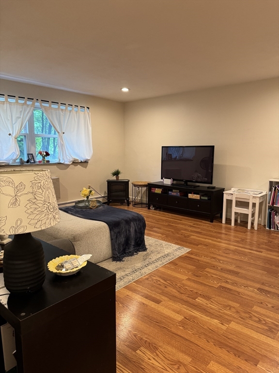 5050 Washington St, West Roxbury