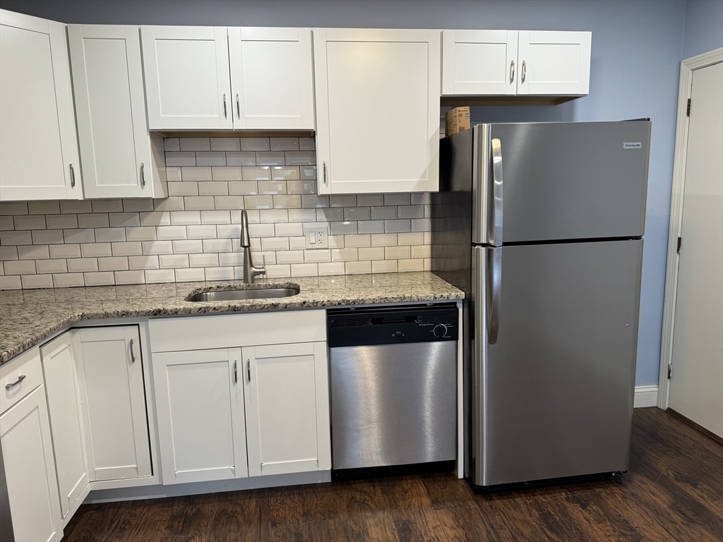 250 Nesmith St, Belvidere