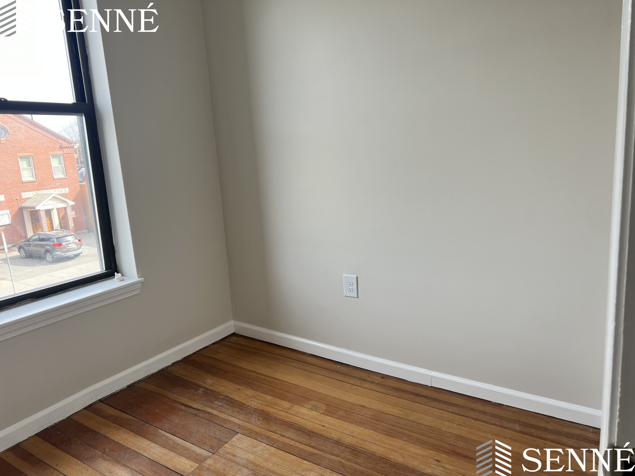 790 Main St, The Port