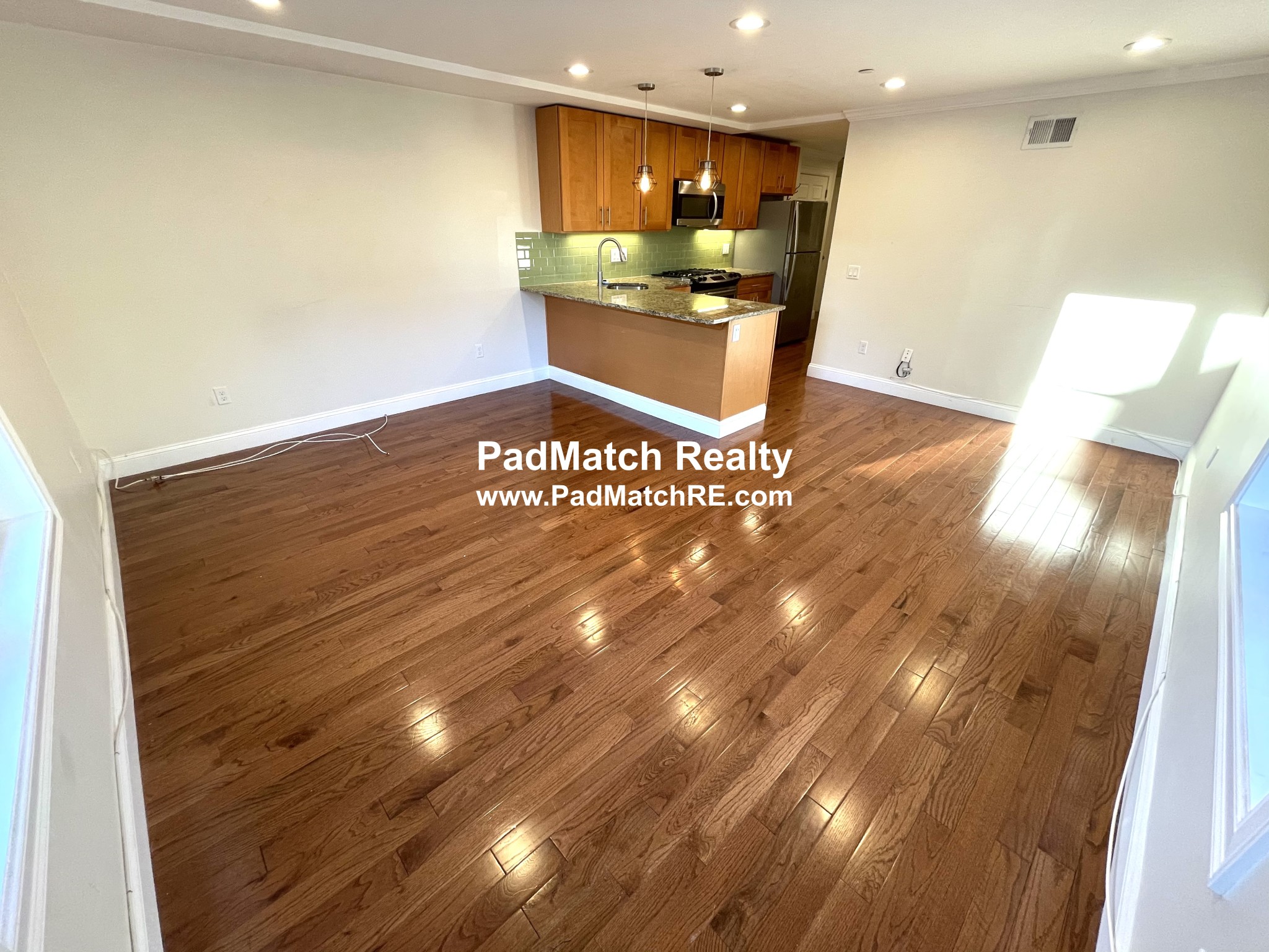 108 Maverick St, East Boston