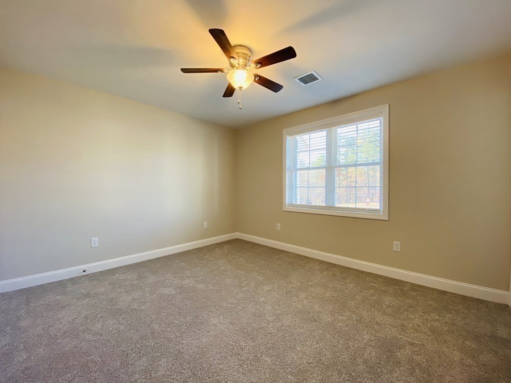 6 Glacier Path, Middleboro