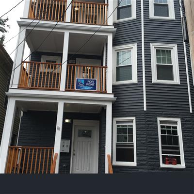 88 Gilman St, Winter Hill